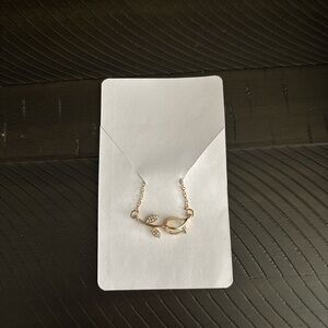 Gold Flower Pendant Necklace - Women Jewelry